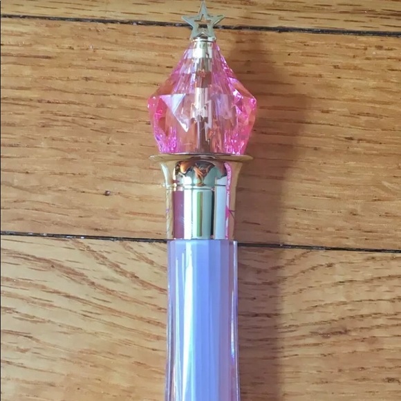 Jeffree Star Other - ⭐️C2⭐️ NIB AUTH JEFFREE STAR MAGIC STAR CONCEALER